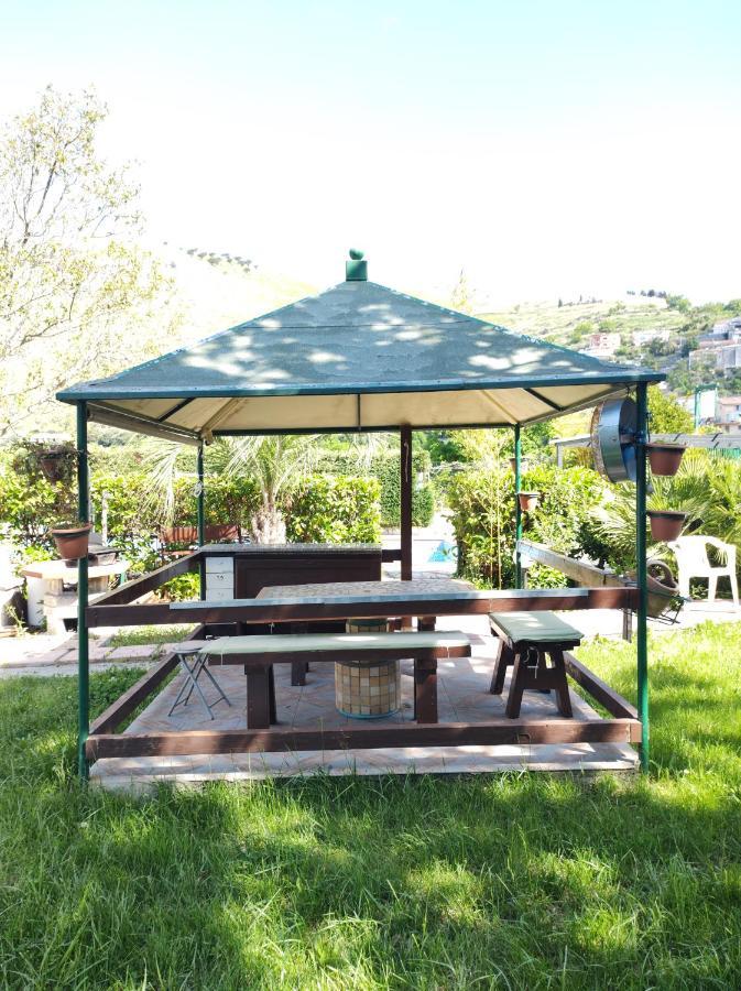 Cerseto 2 Acomodação com café da manhã Santa Domenica Talao Exterior foto